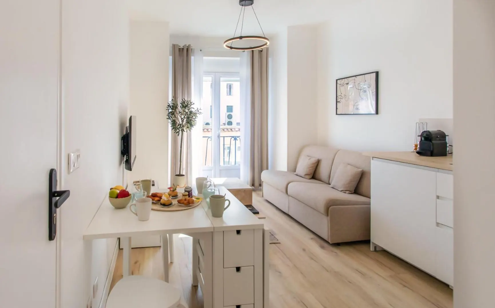 3P Au Coeur De Juan Les Pins Apartment Antibes 0*,
